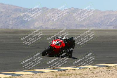 media/May-14-2022-SoCal Trackdays (Sat) [[7b6169074d]]/Bowl (1120am)/